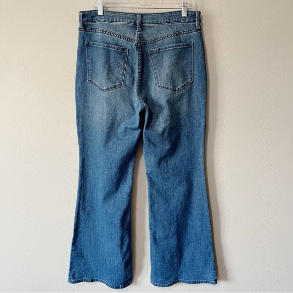 Old Navy High-Rise Wow Flare Jeans Women’s Size 12 Medium Wash Stretch - Picture 7 of 11